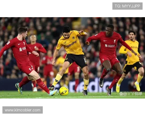 利物浦阵容深度：当前赛季关键战压力凸显，球队轮换表现稳定性面临考验