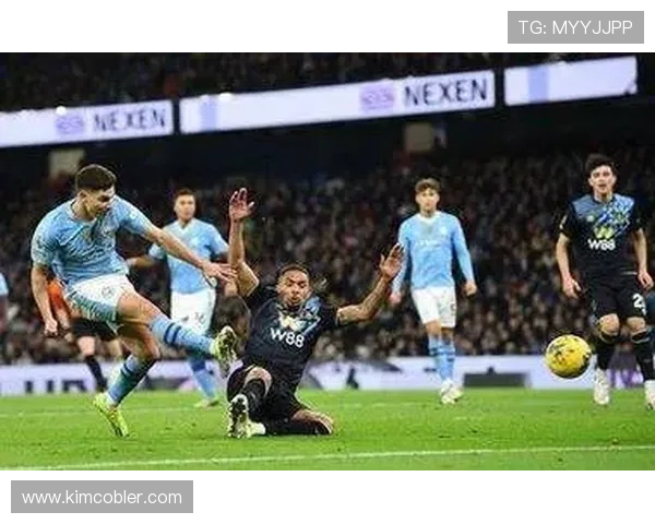 曼城边路哑火,曾经杀招转变为短板,近期表现波动对争冠形势造成影响 曼城边路哑火,曾经杀招转变为短板,近期表现波动对争冠形势造成影响